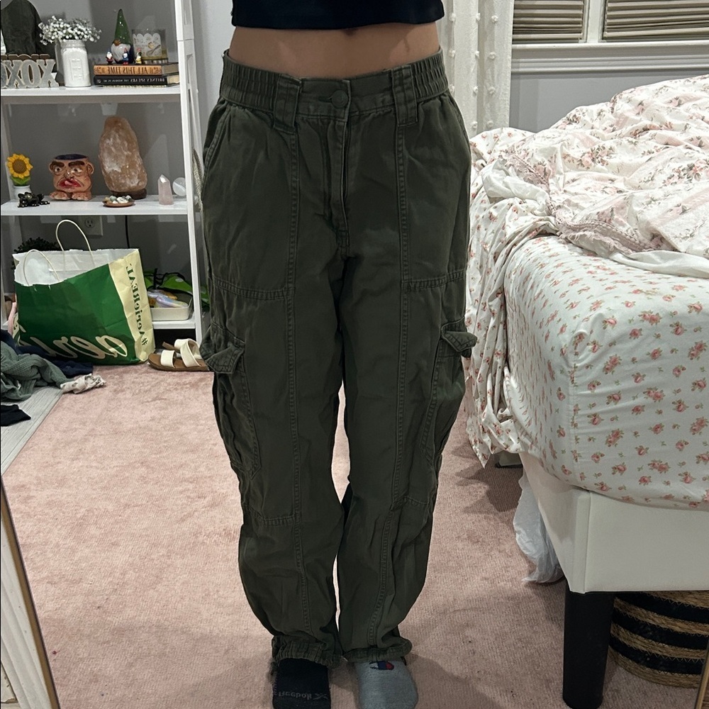 Aeropostale Olive Green Cargo Pants